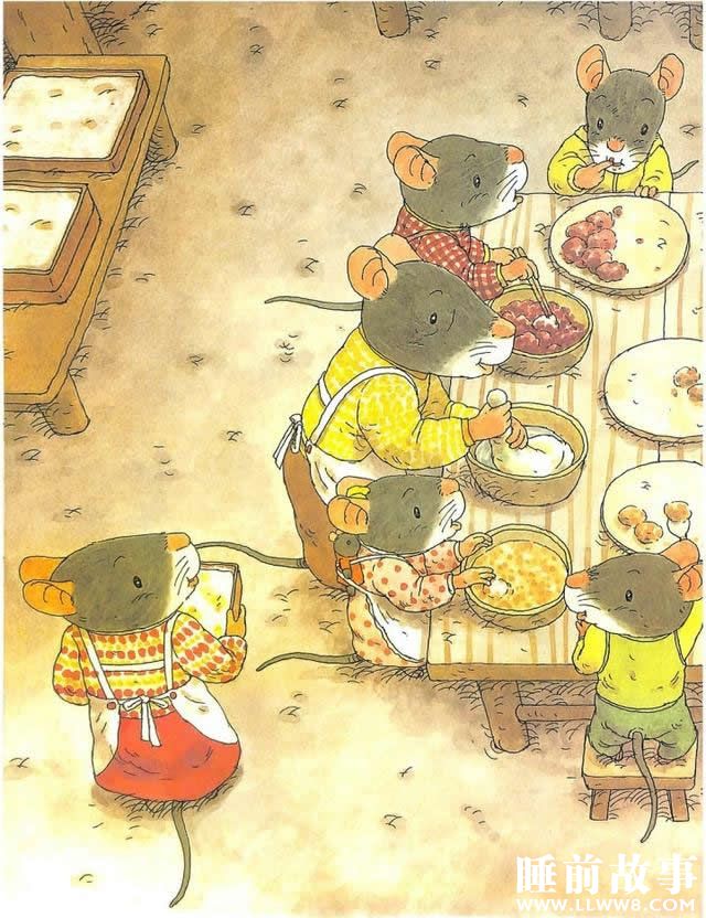 绘本故事《十四只老鼠捣年糕》