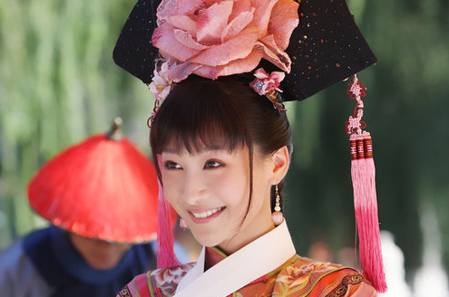 红线女府衙盗宝盒